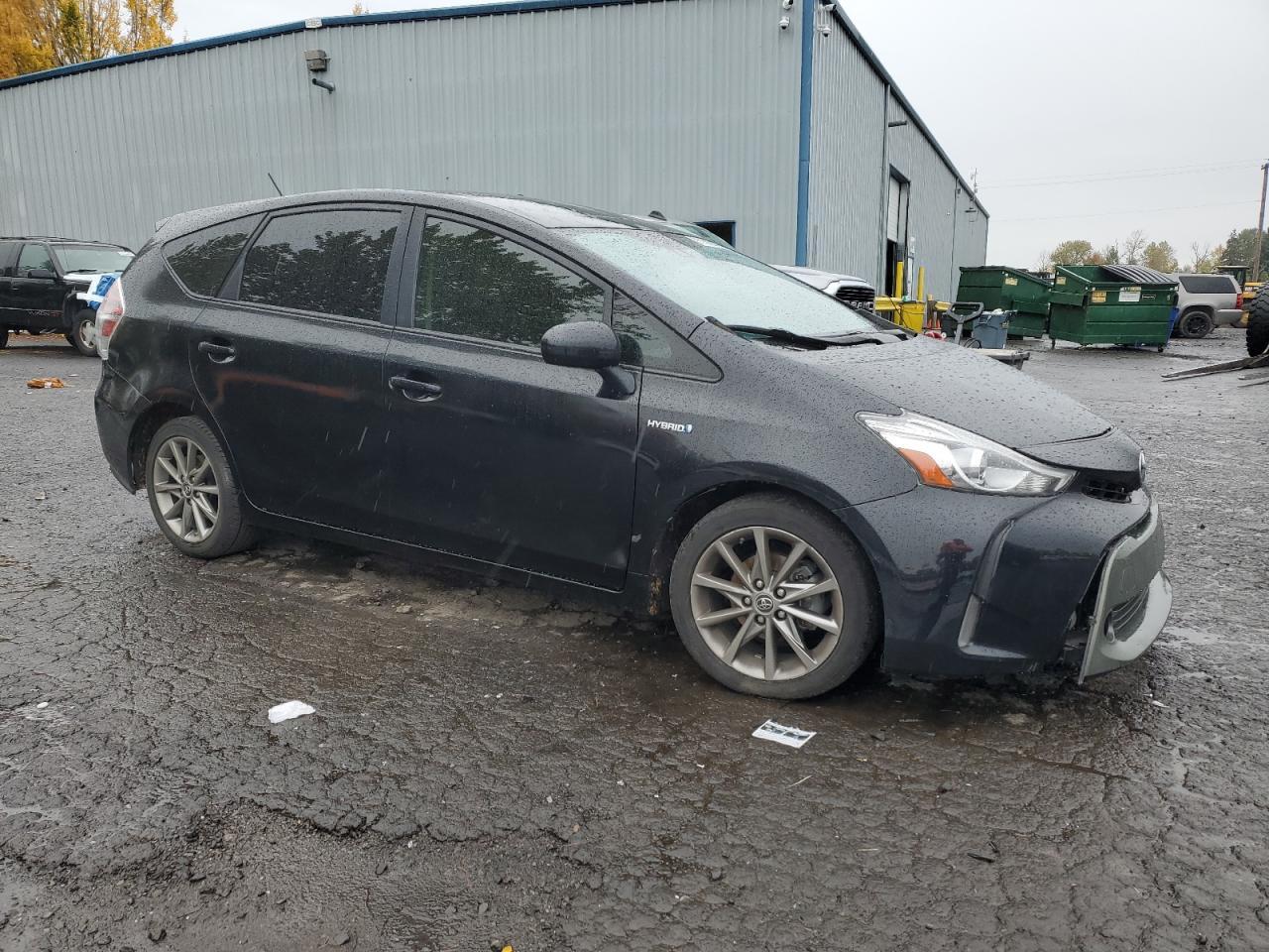 2017 TOYOTA PRIUS V