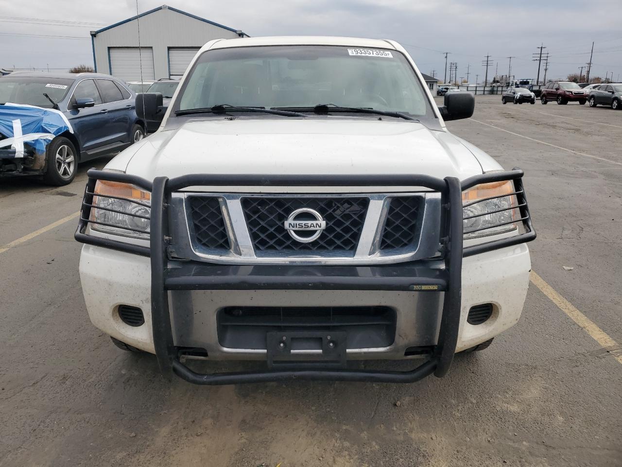 2011 NISSAN Titan