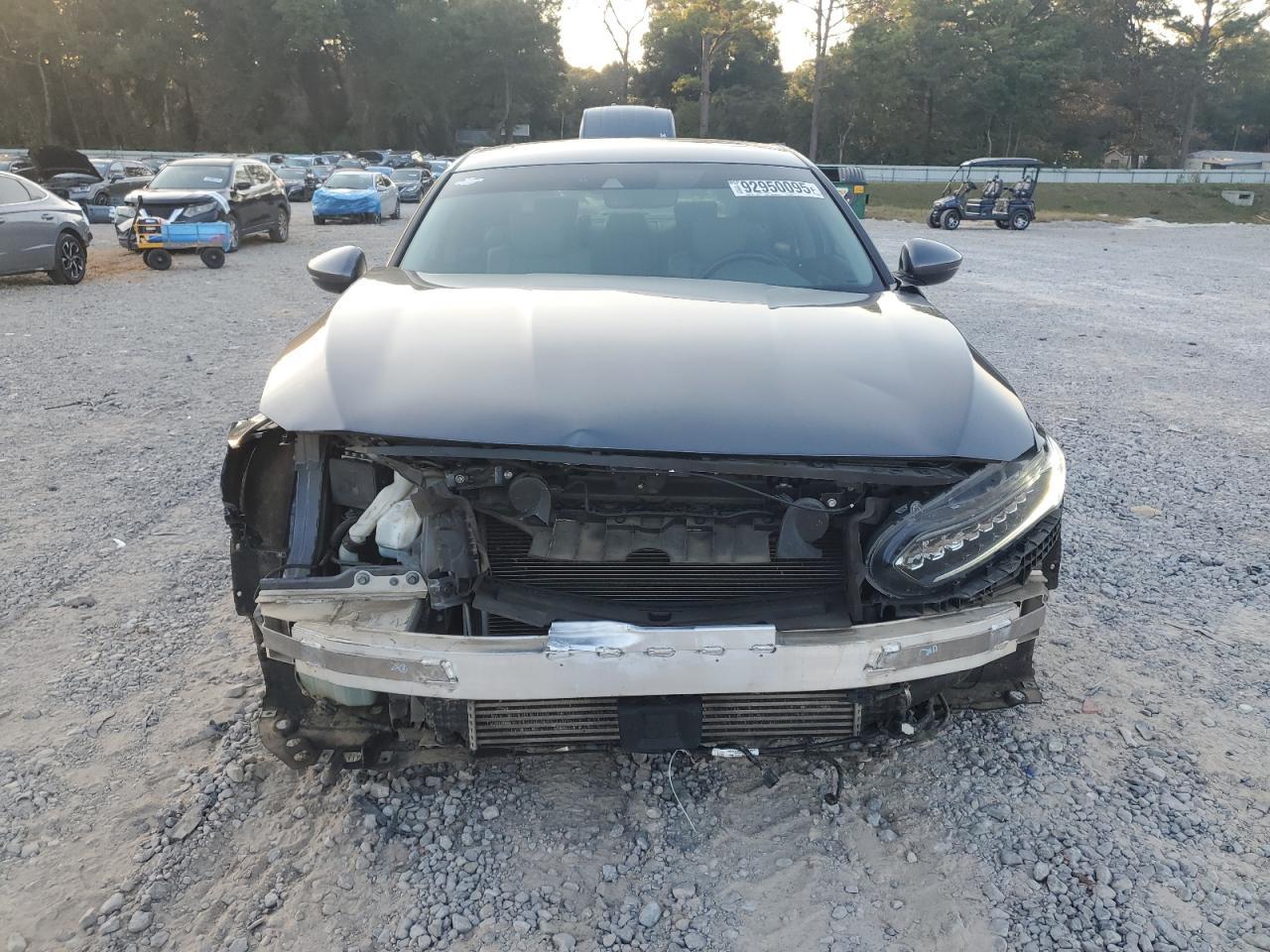 2019 HONDA ACCORD