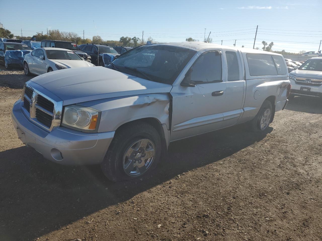 2005 DODGE Dakota