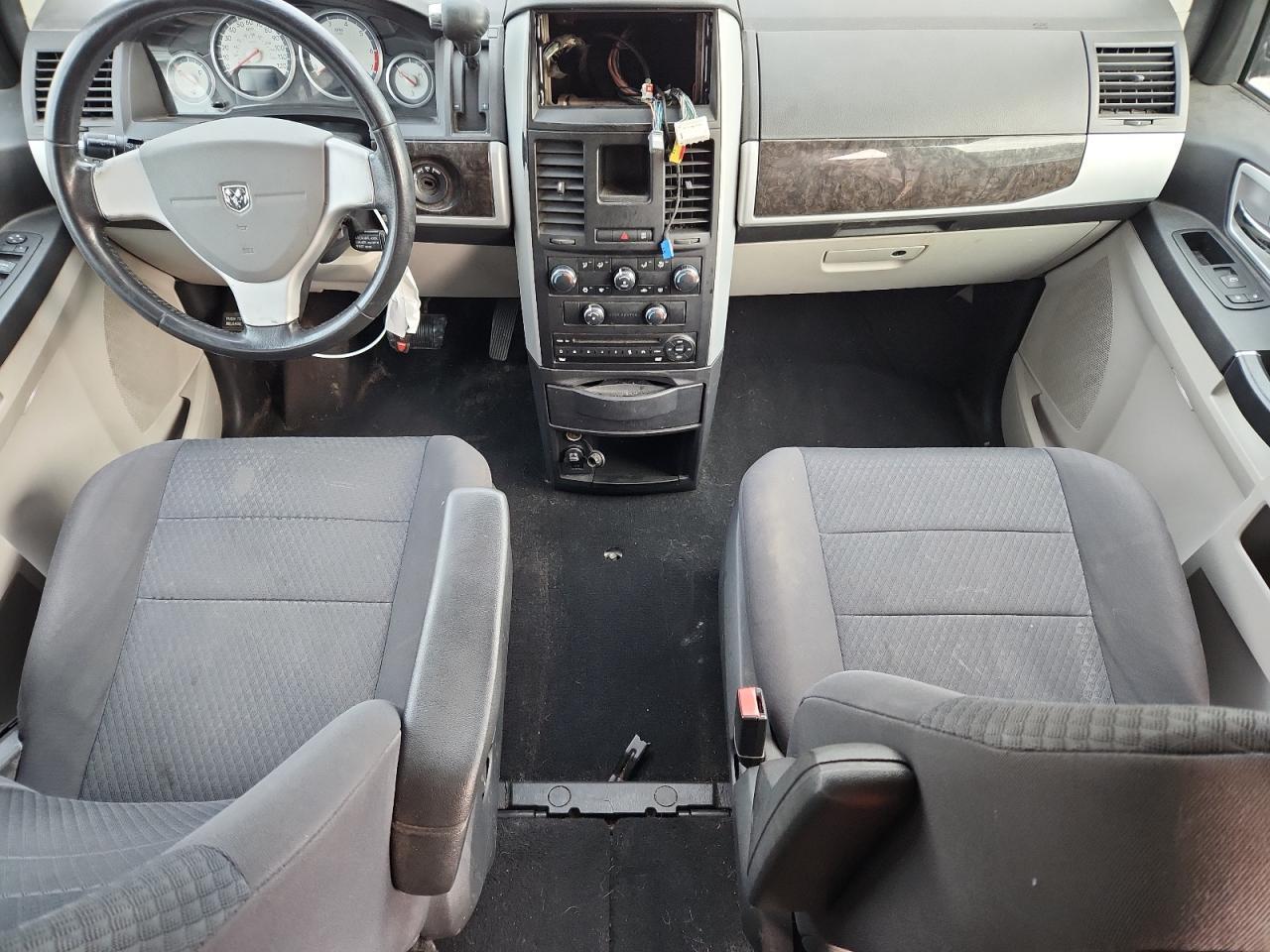 2010 DODGE GRAND CARAVAN