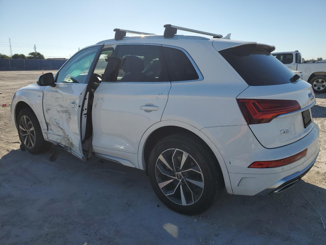 2022 AUDI Q5