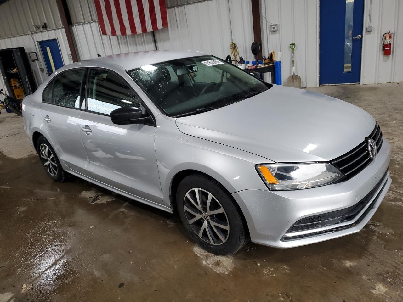 2016 VOLKSWAGEN JETTA