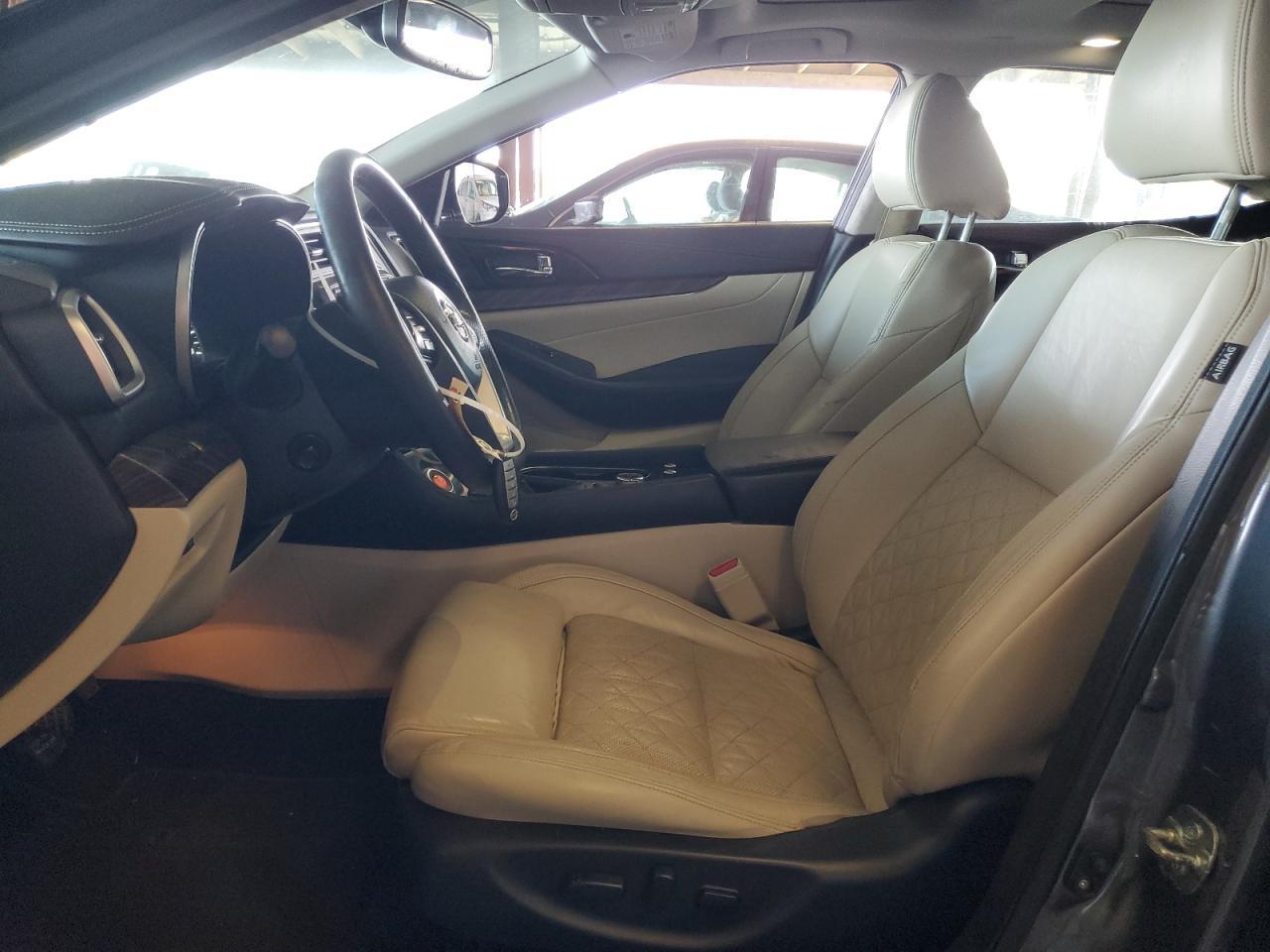2016 NISSAN Maxima