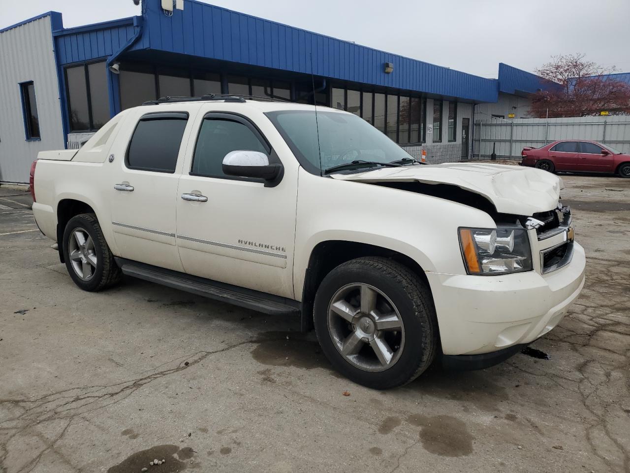 2013 CHEVROLET Avalanche