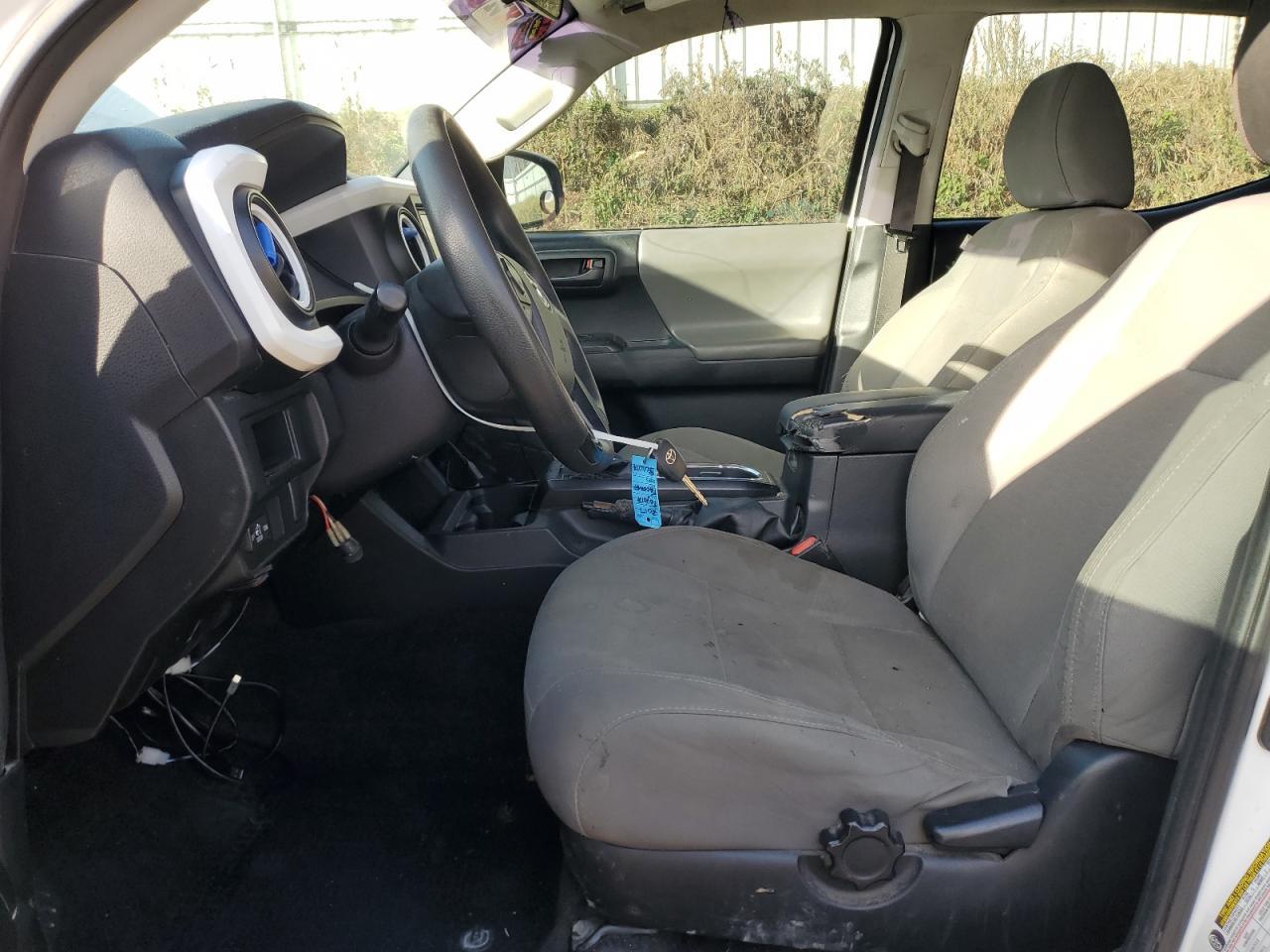 2017 TOYOTA TACOMA