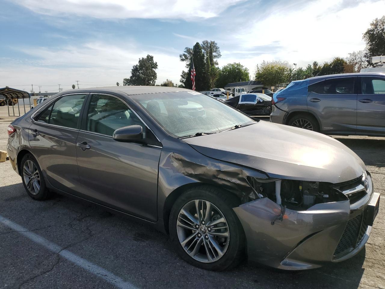 2017 TOYOTA CAMRY