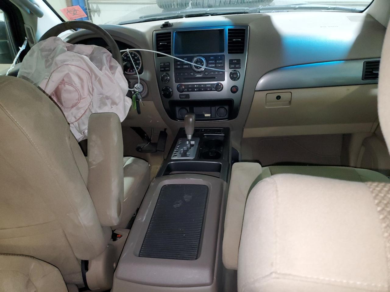 2015 NISSAN Armada