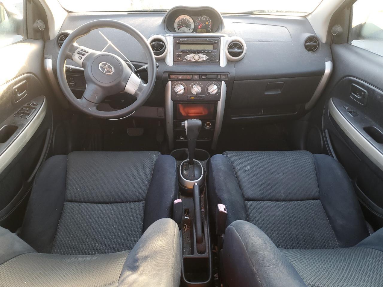 2006 TOYOTA SCION