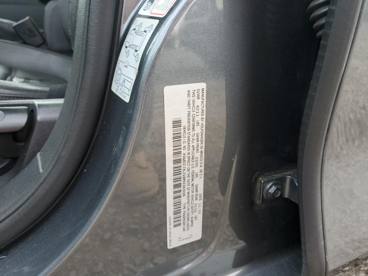 2011 VOLKSWAGEN JETTA