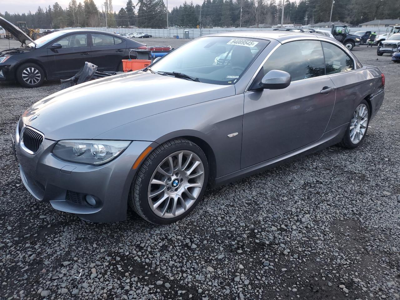2011 BMW 3 SERIES