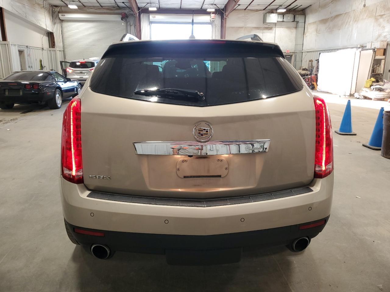 2011 CADILLAC SRX