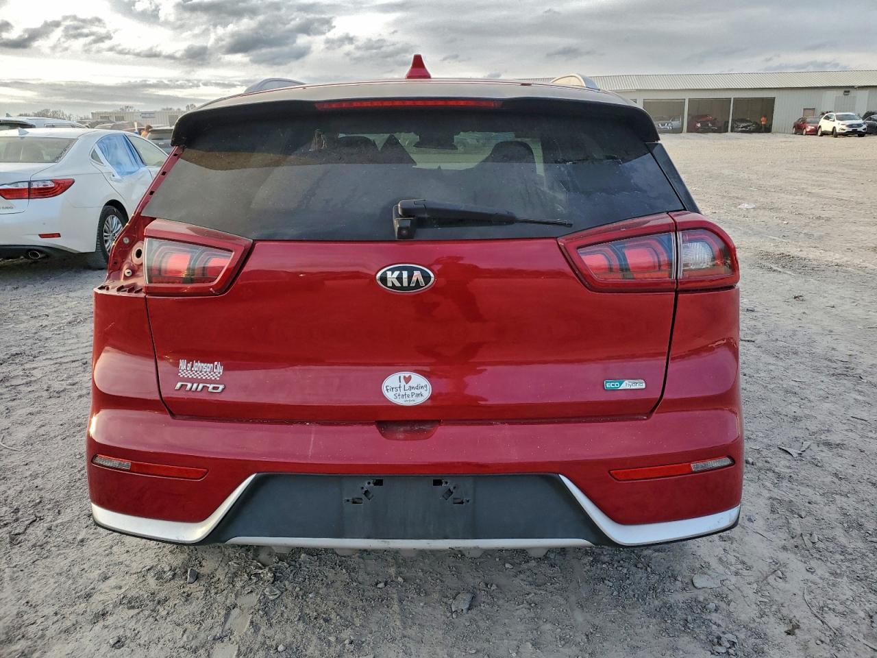 2017 KIA Niro