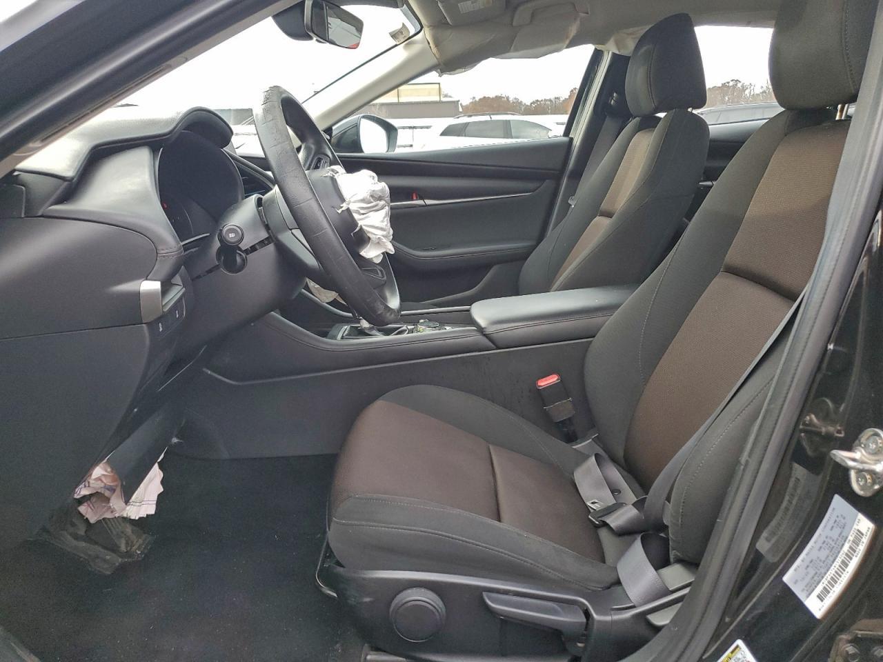 2021 MAZDA 3
