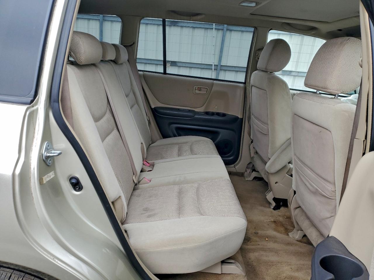 2001 TOYOTA HIGHLANDER