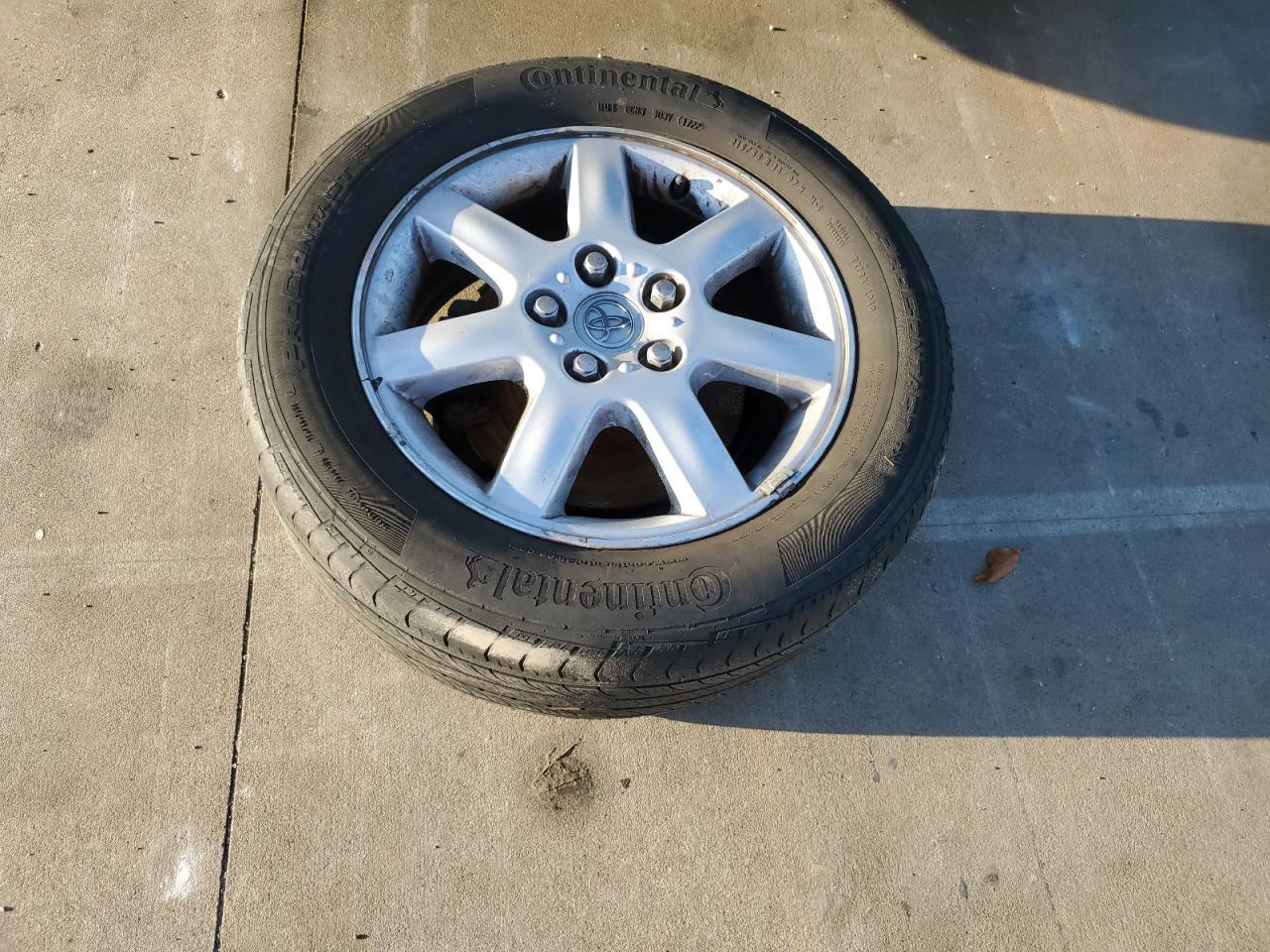 2003 TOYOTA Avalon