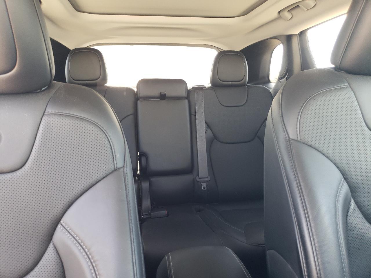 2021 JEEP CHEROKEE