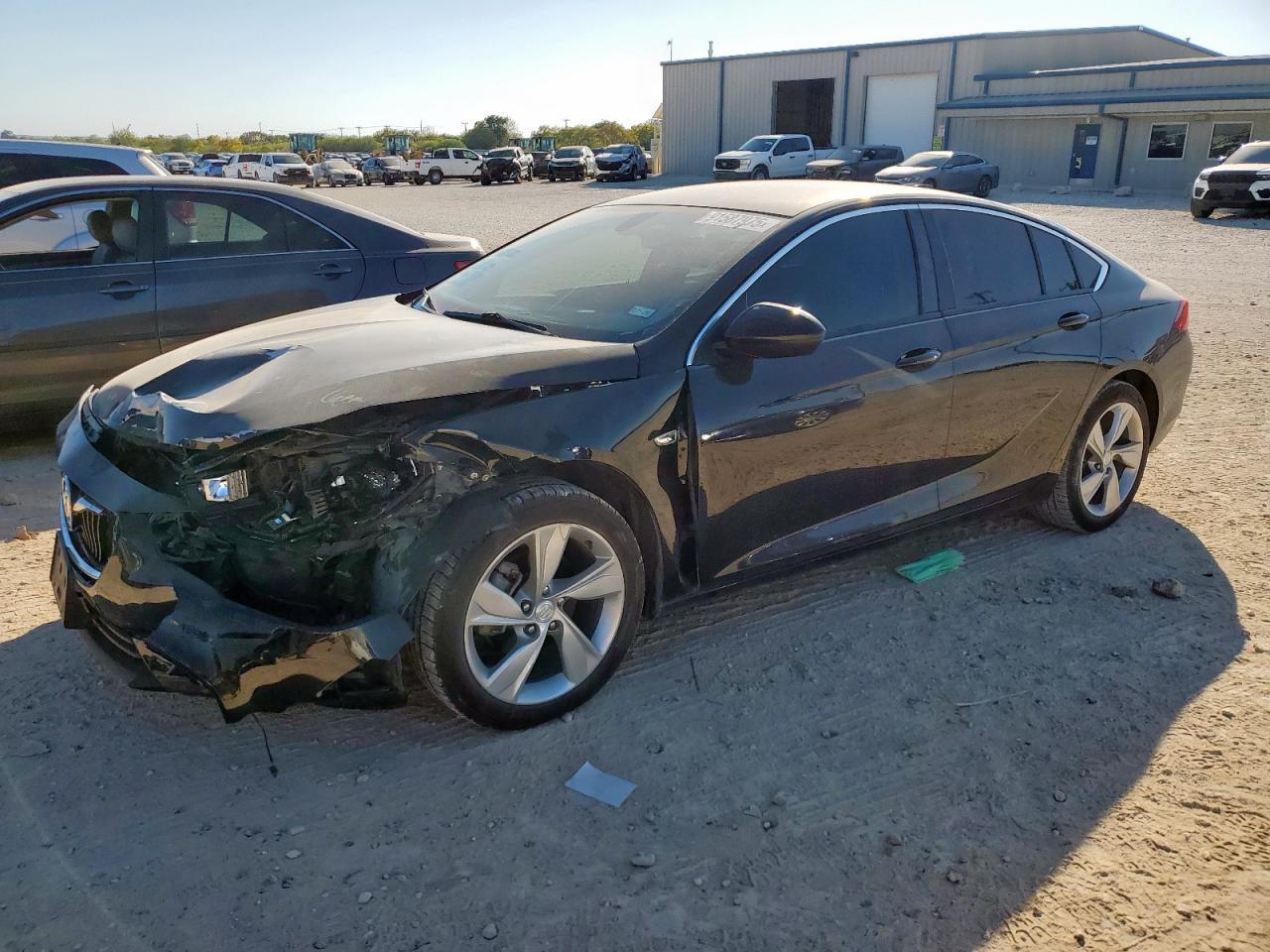 2018 BUICK Regal