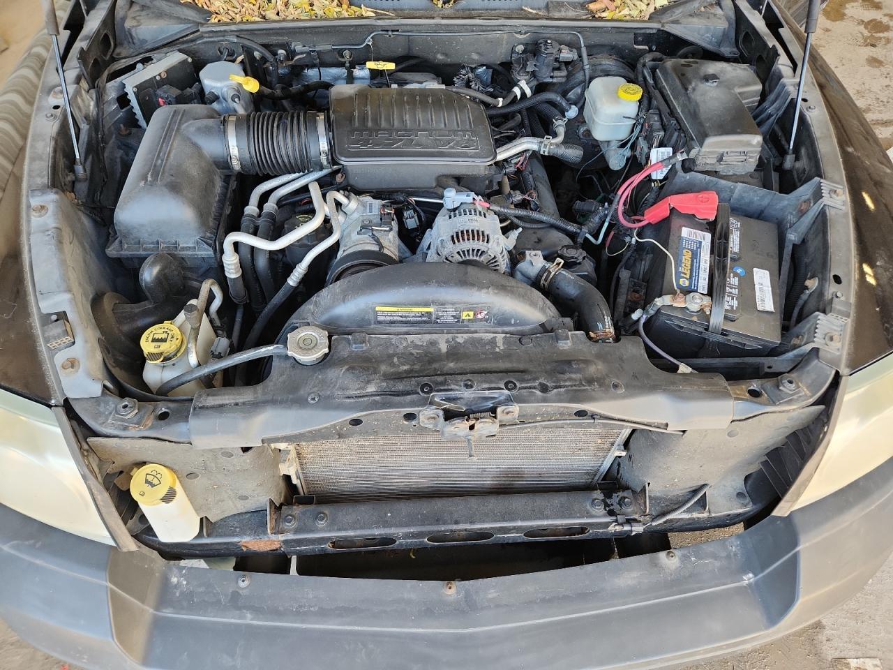 2005 DODGE Dakota