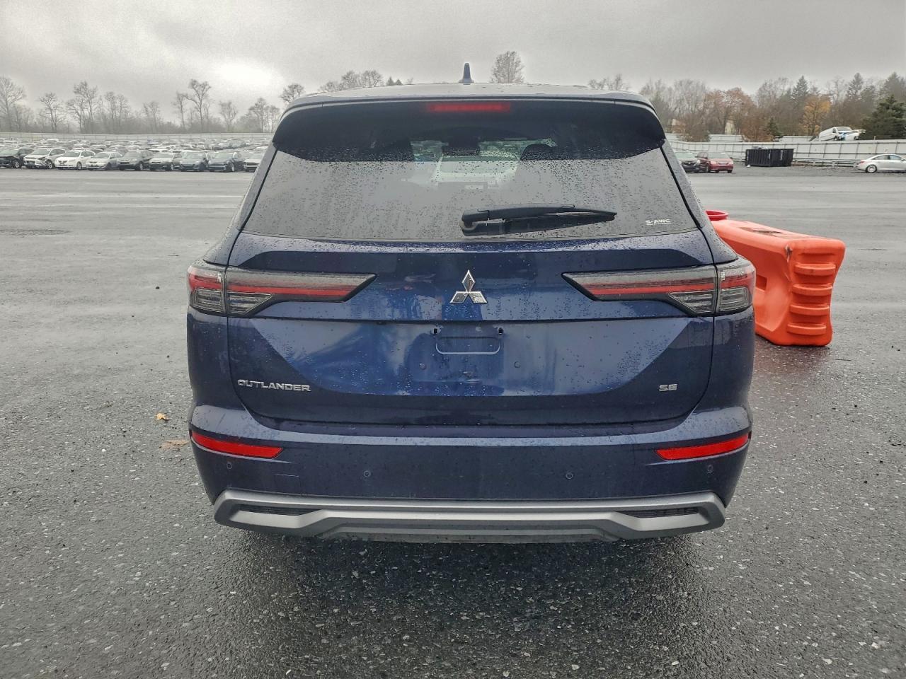 2025 MITSUBISHI outlander