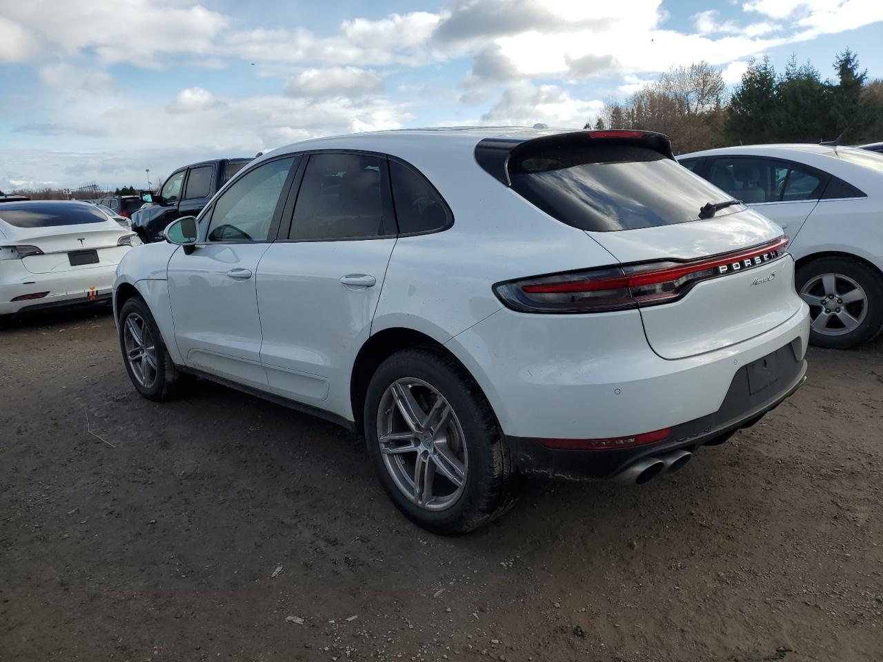 2021 PORSCHE Macan