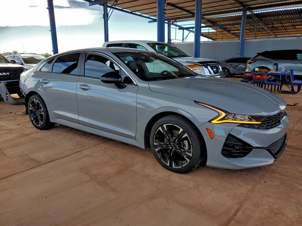 2024 KIA K5