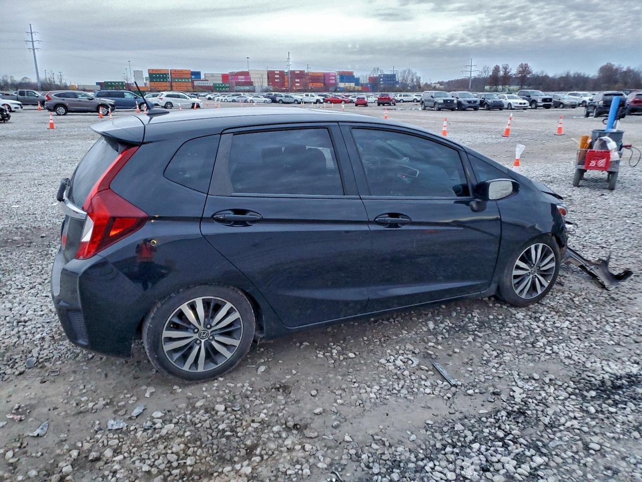 2015 HONDA FIT