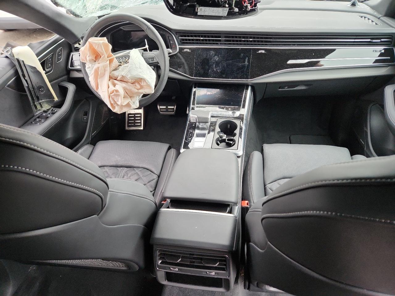 2025 AUDI SQ8