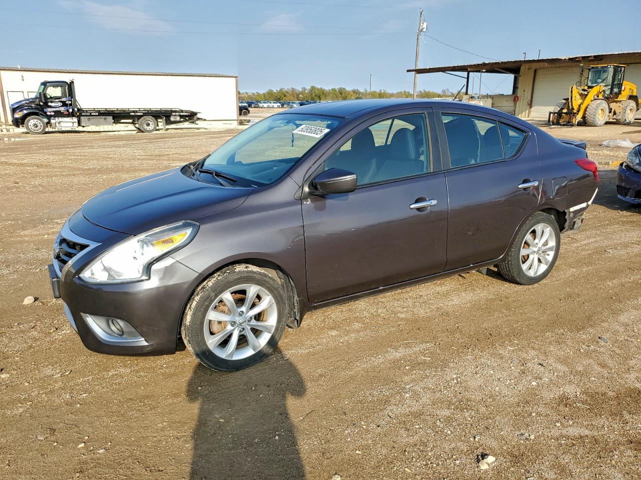 2015 NISSAN VERSA