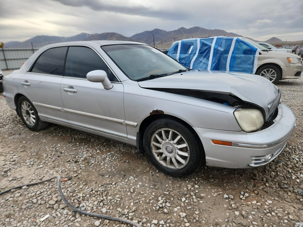 2004 HYUNDAI Xg