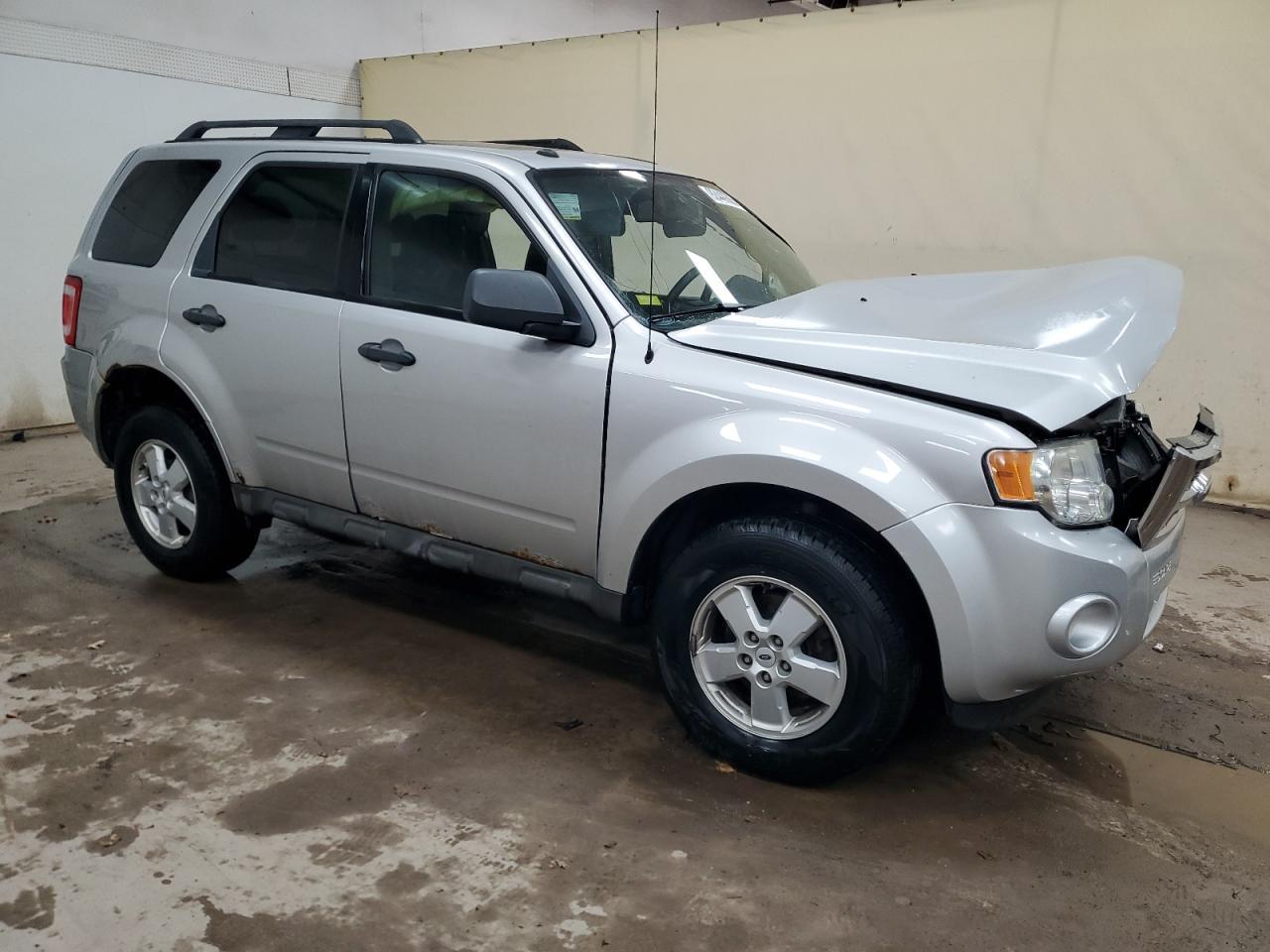 2009 FORD ESCAPE