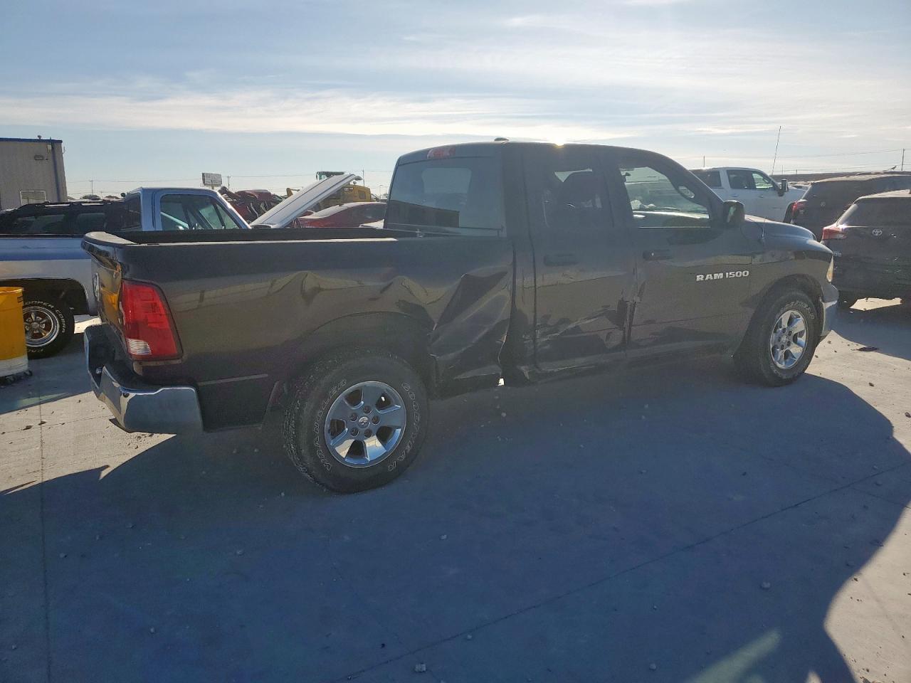 2011 DODGE RAM 1500