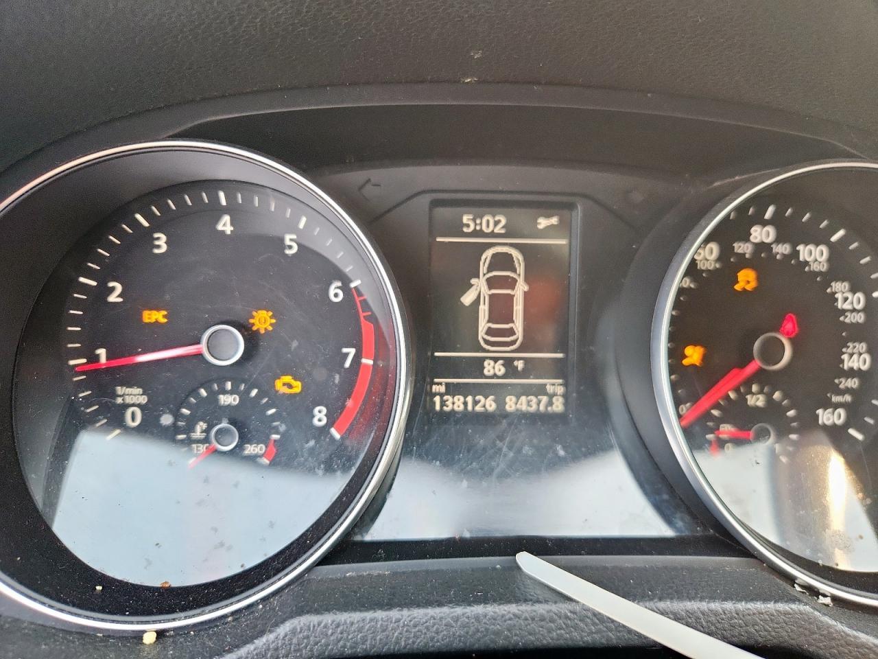 2016 VOLKSWAGEN Passat