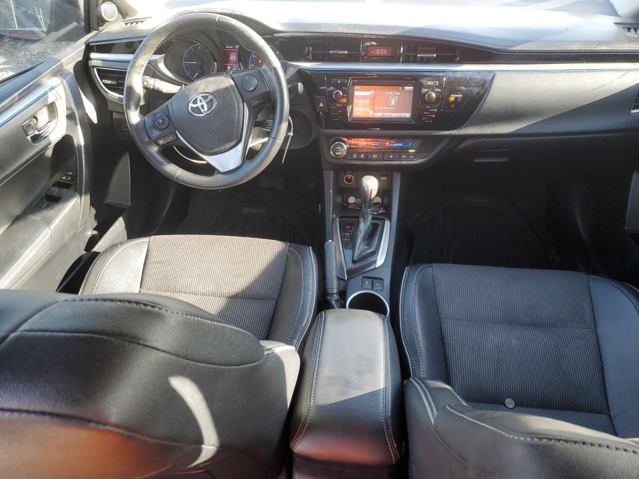 2015 TOYOTA COROLLA