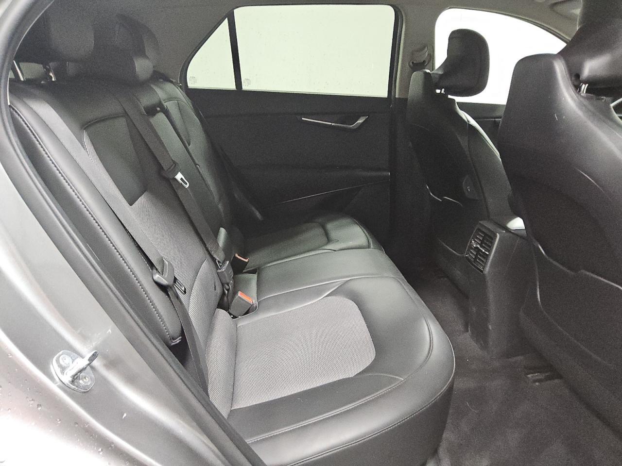 2024 KIA Niro