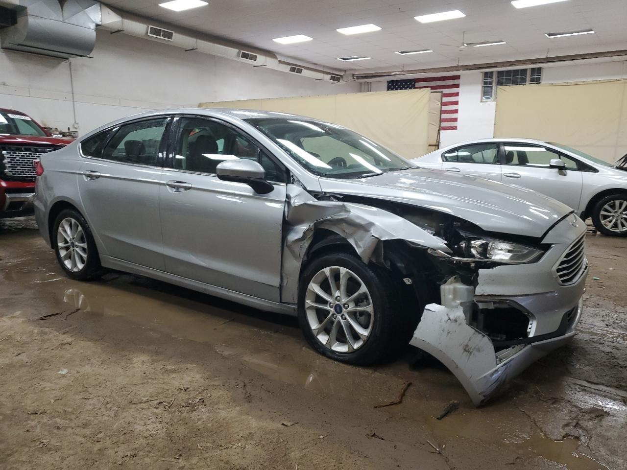 2020 FORD FUSION