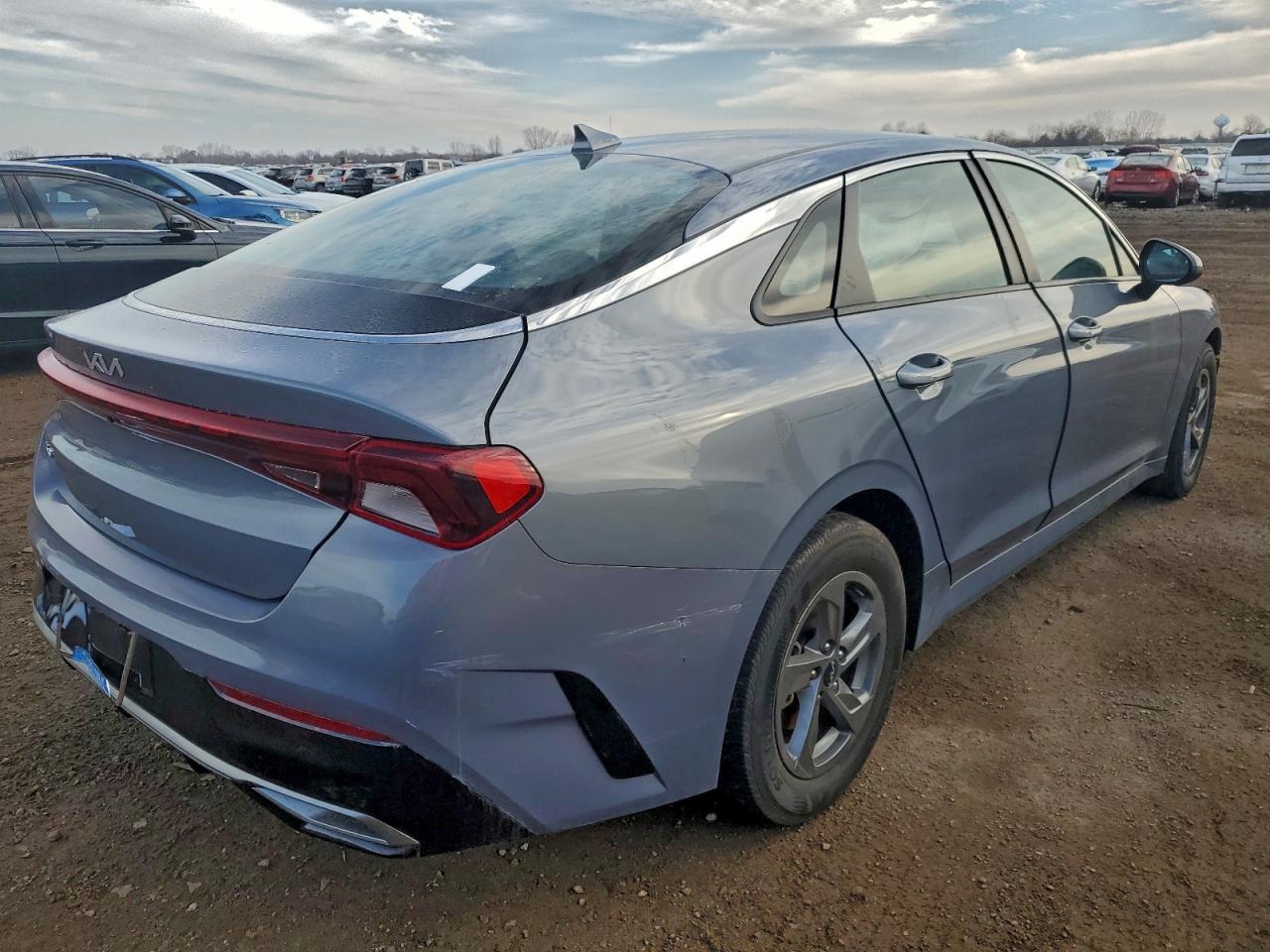 2022 KIA K5