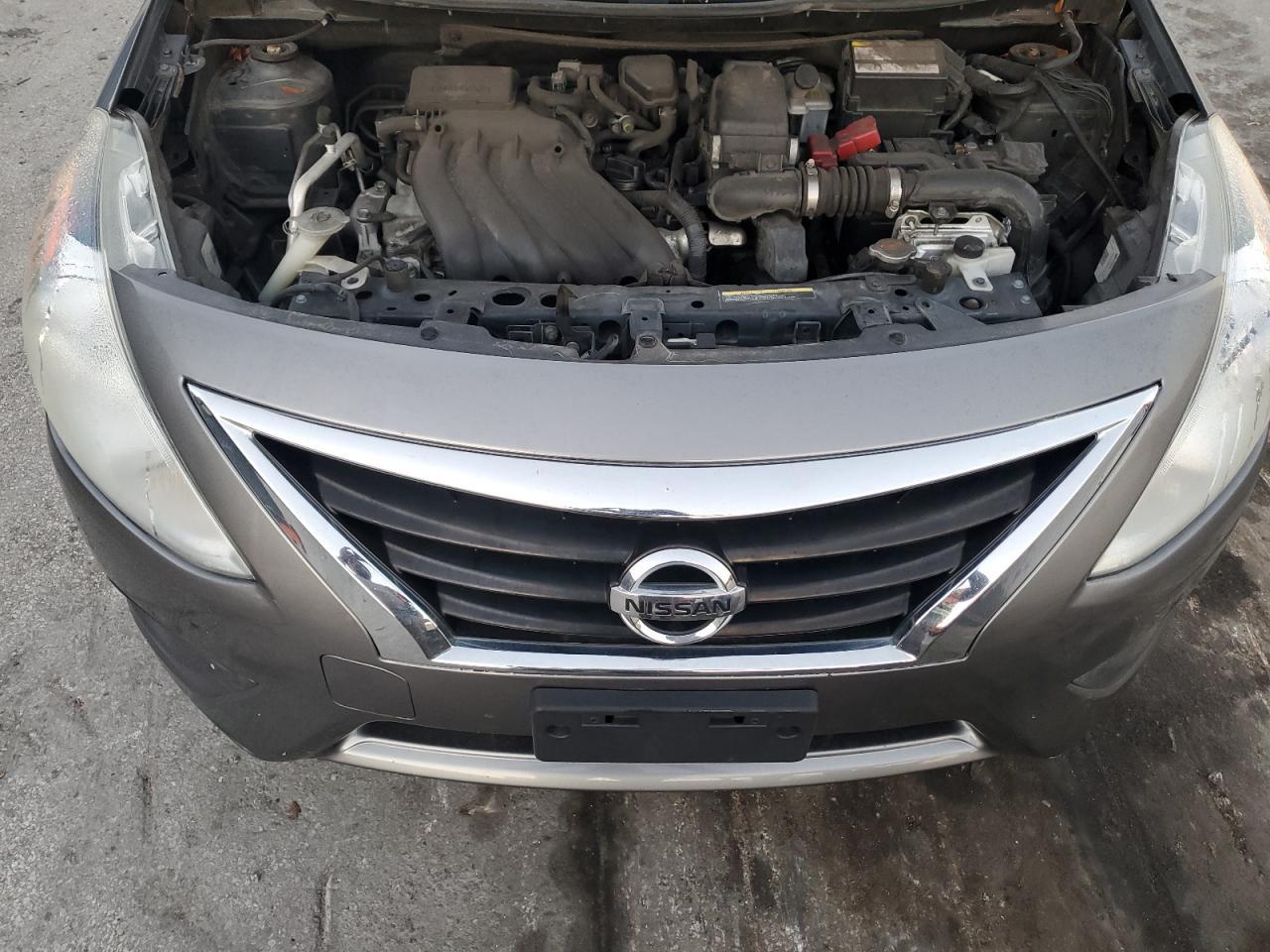 2019 NISSAN VERSA