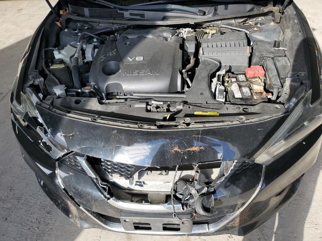 2018 NISSAN Maxima