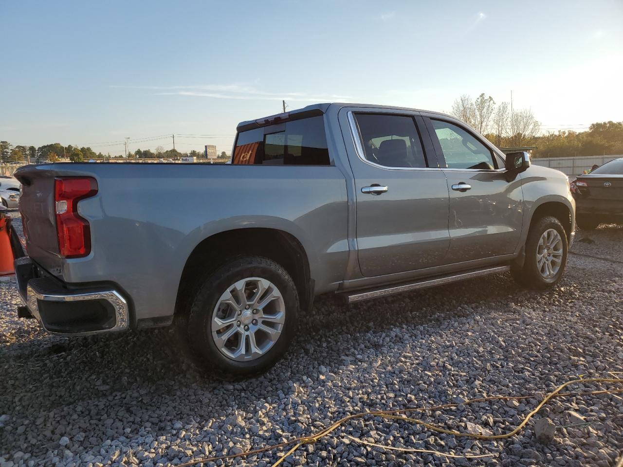 2024 CHEVROLET Silverado