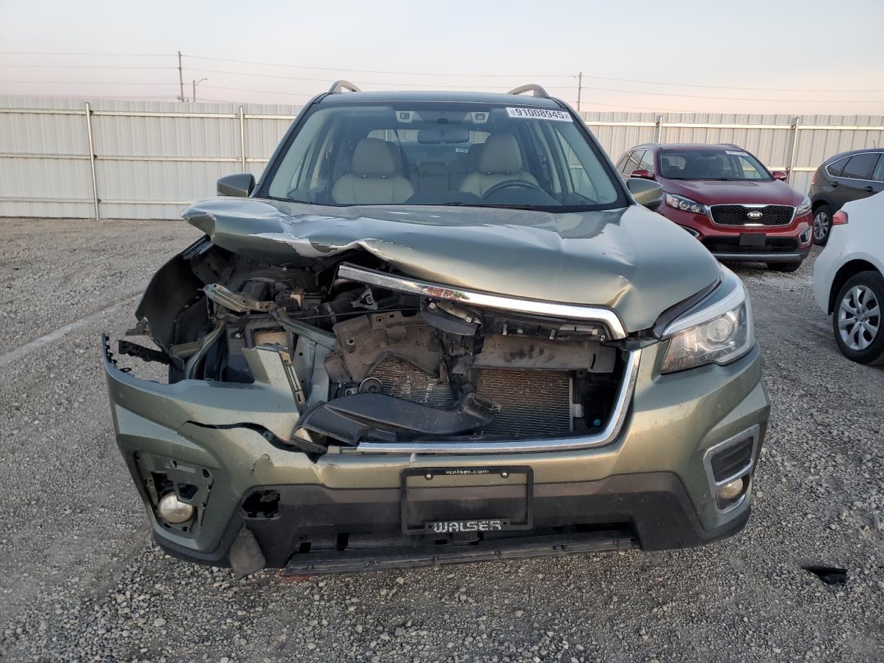 2019 SUBARU FORESTER