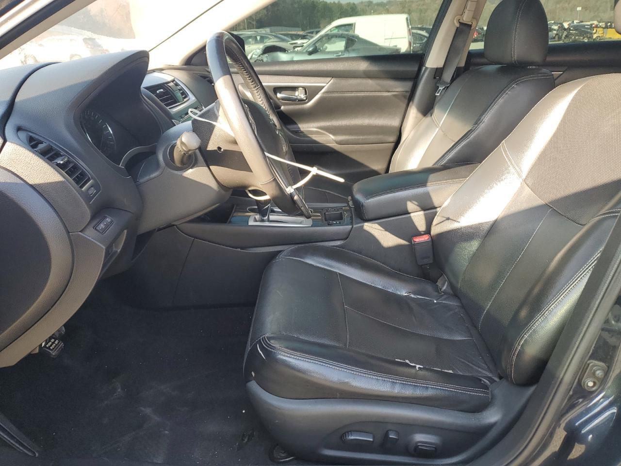2017 NISSAN ALTIMA