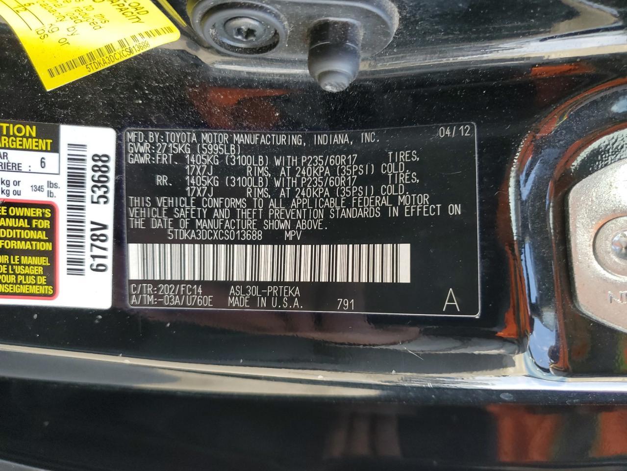 2012 TOYOTA SIENNA