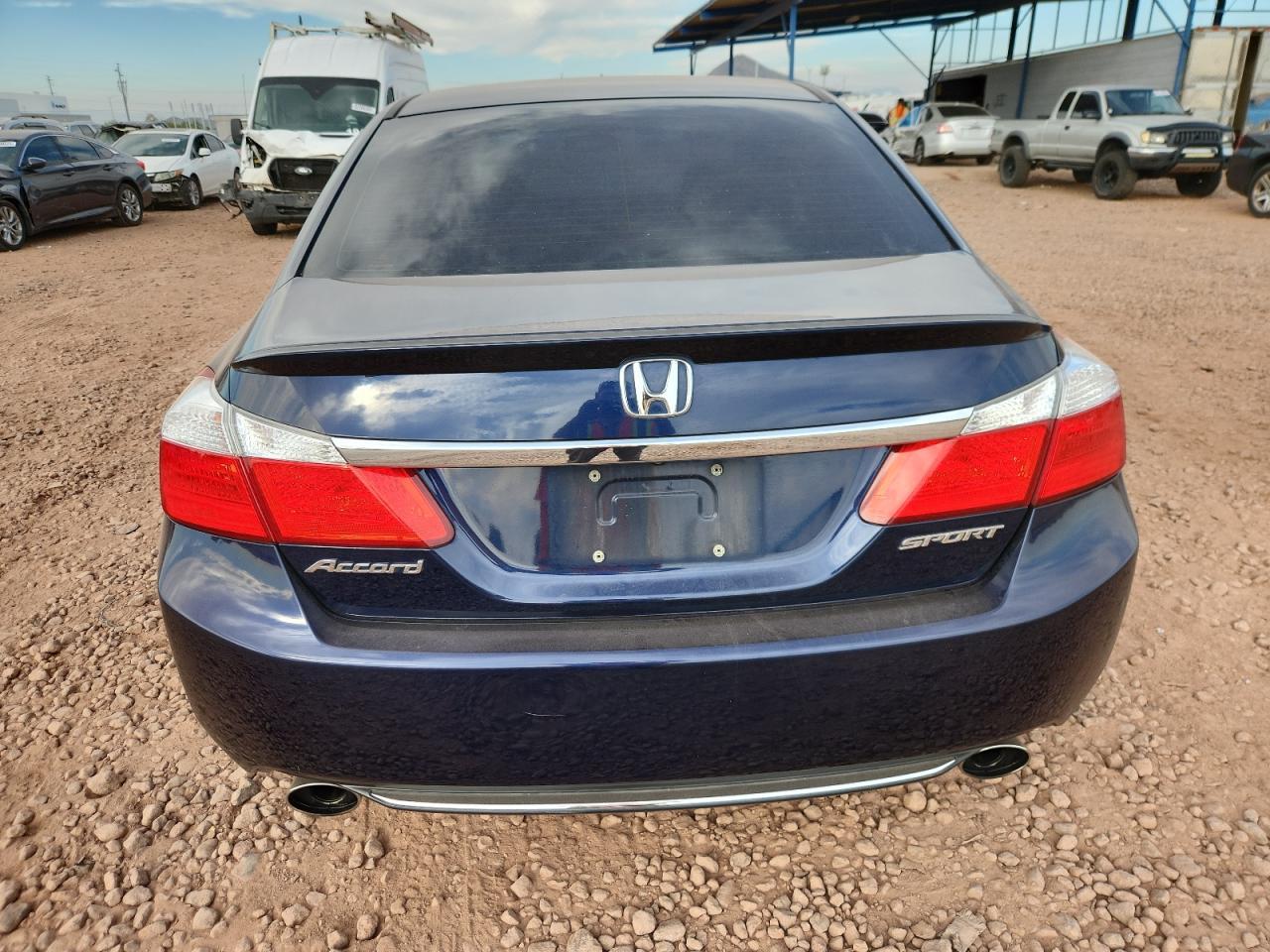 2015 HONDA ACCORD