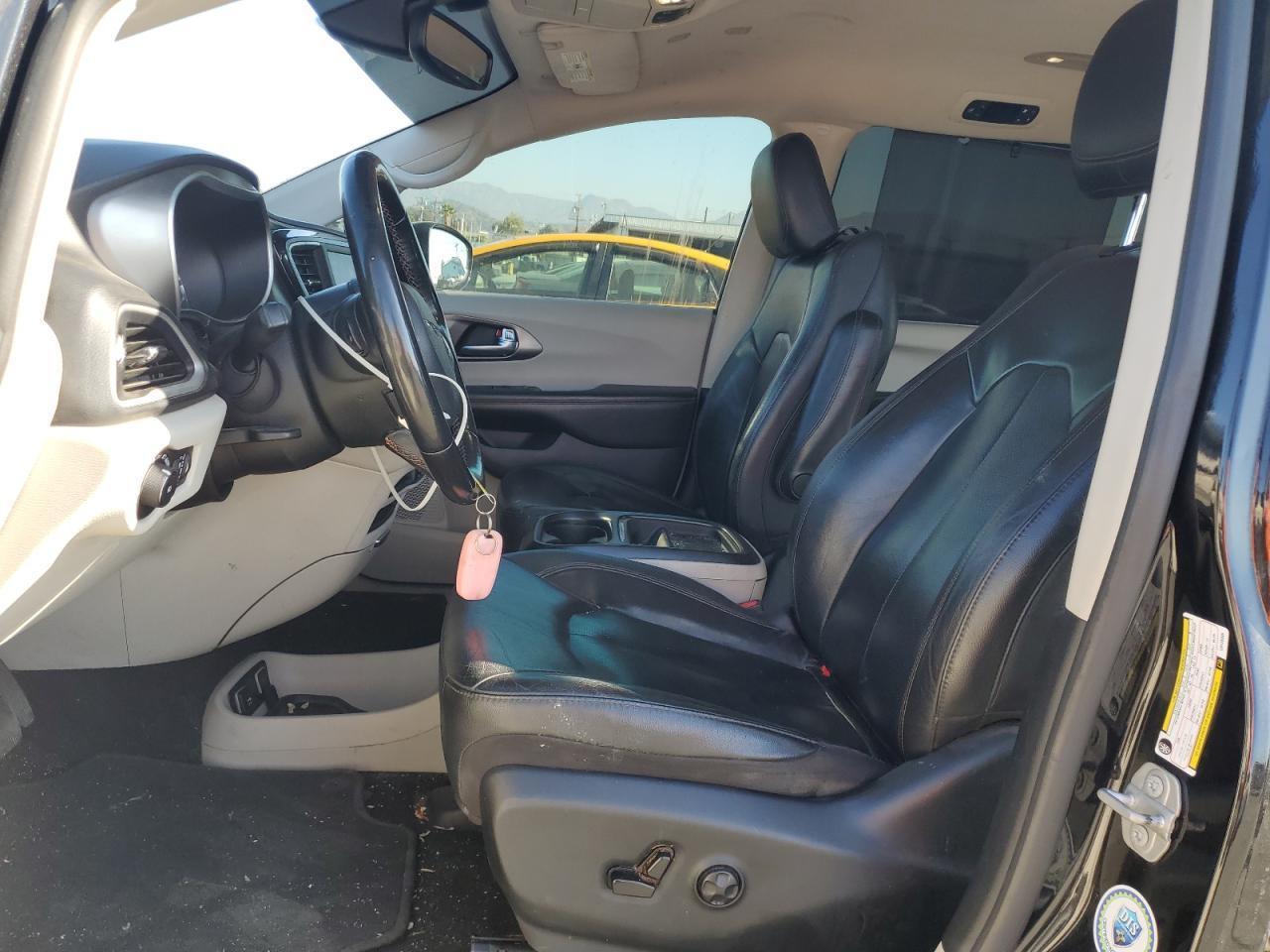 2020 CHRYSLER Pacifica