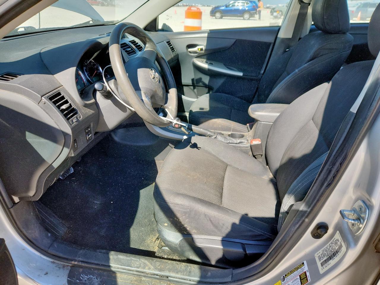2012 TOYOTA COROLLA