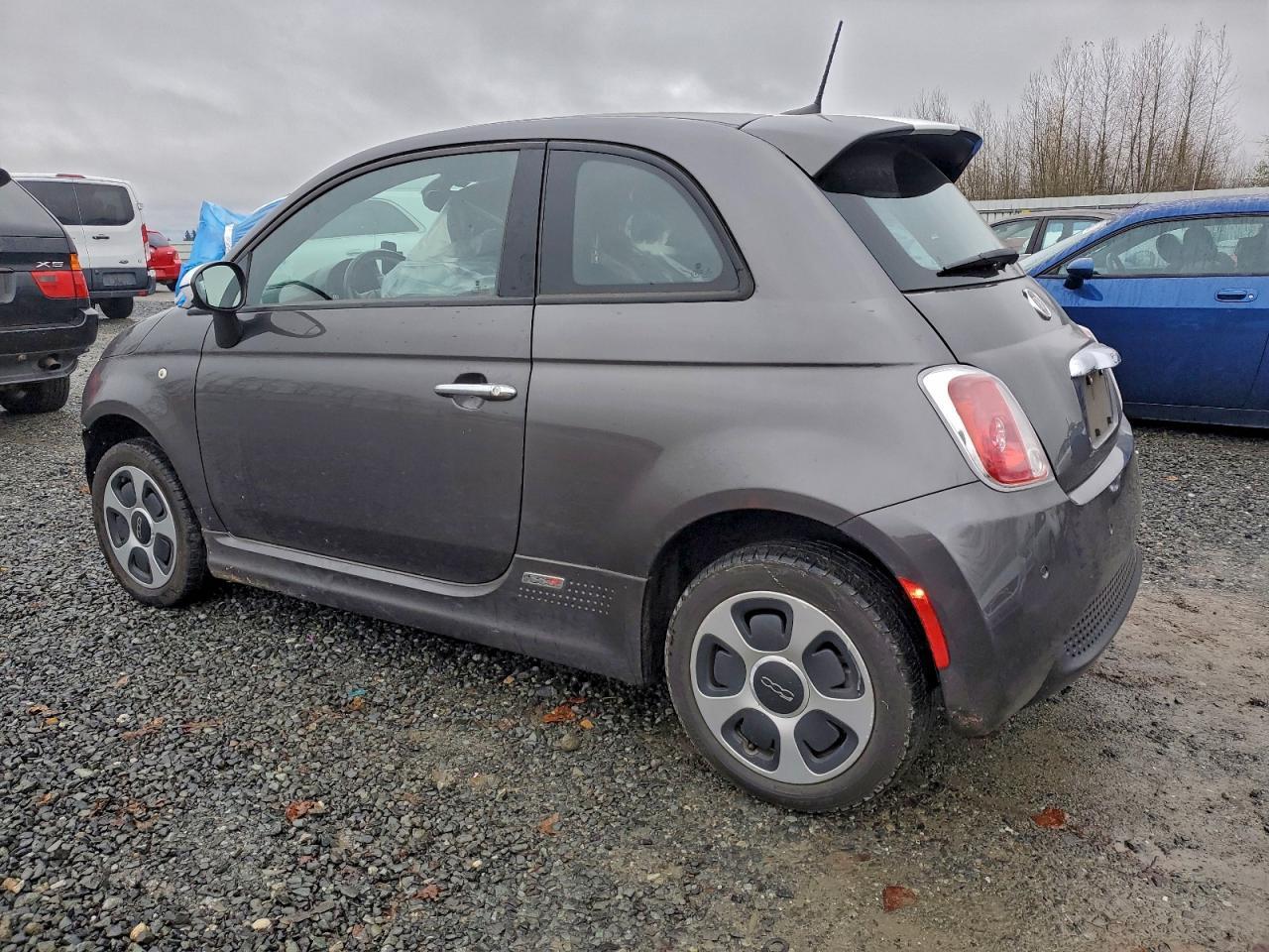 2017 FIAT 500