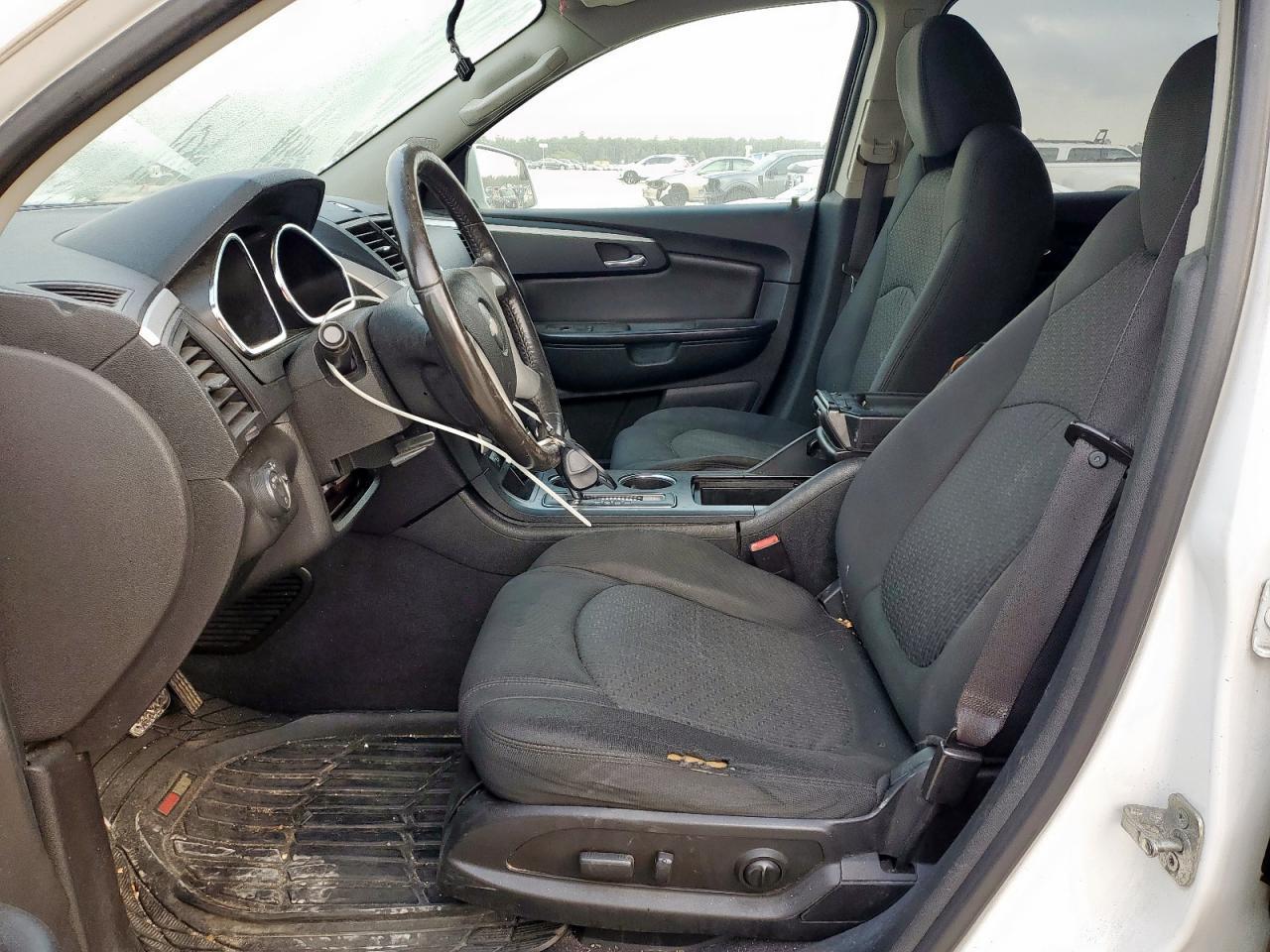 2010 CHEVROLET TRAVERSE