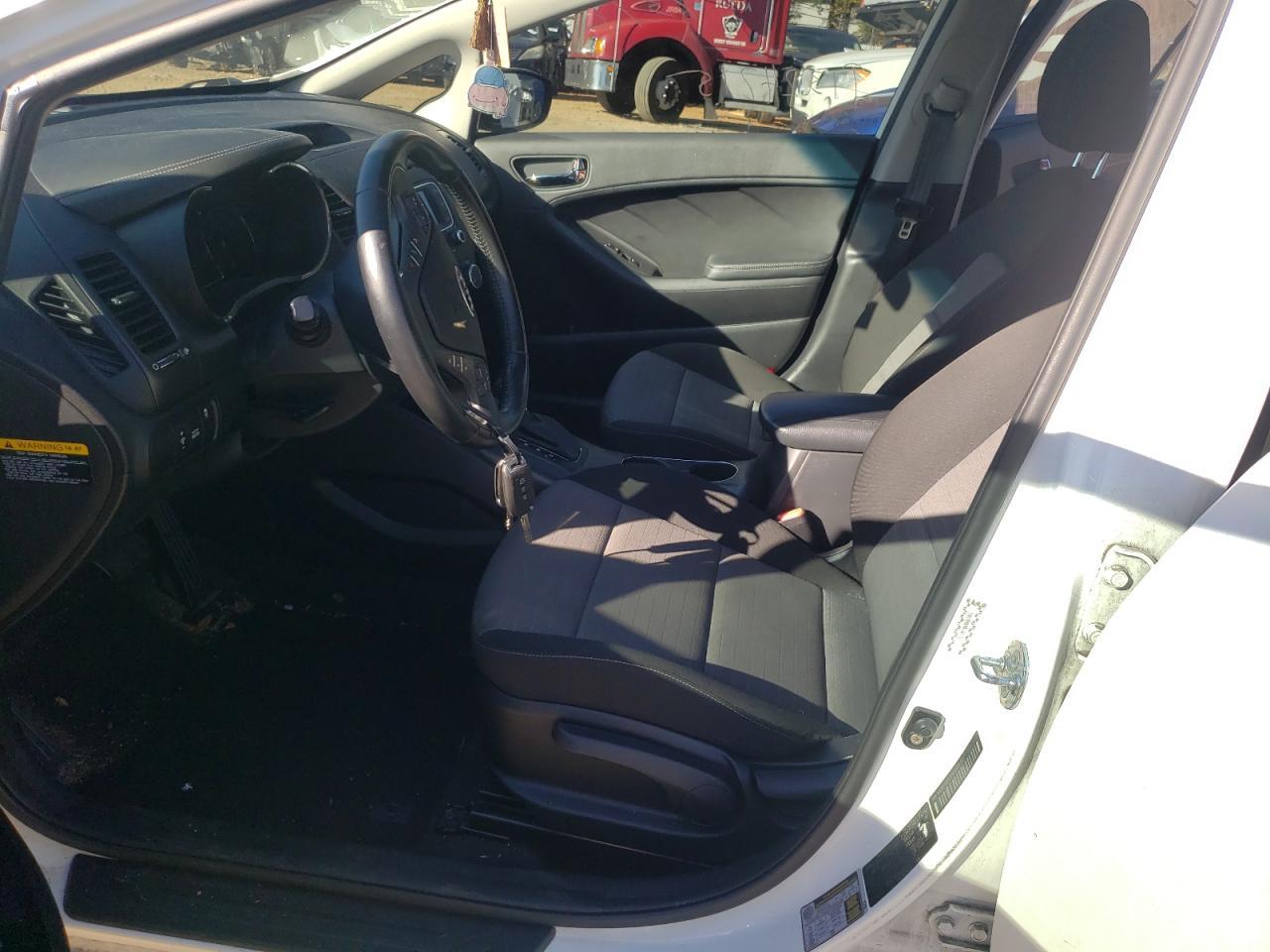 2016 KIA FORTE