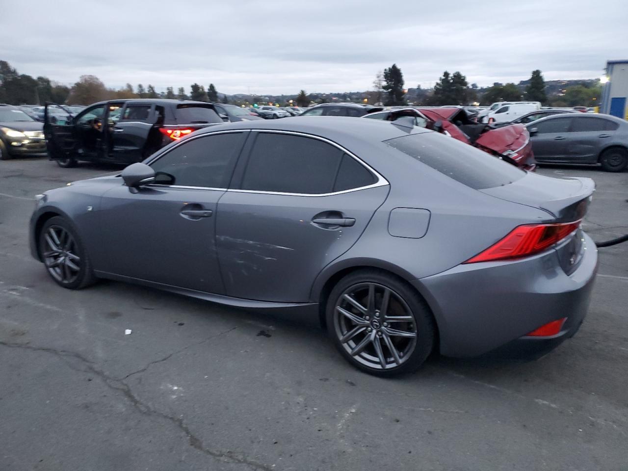 2018 LEXUS IS 300